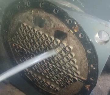 冷水机组冷凝器结垢怎么处理